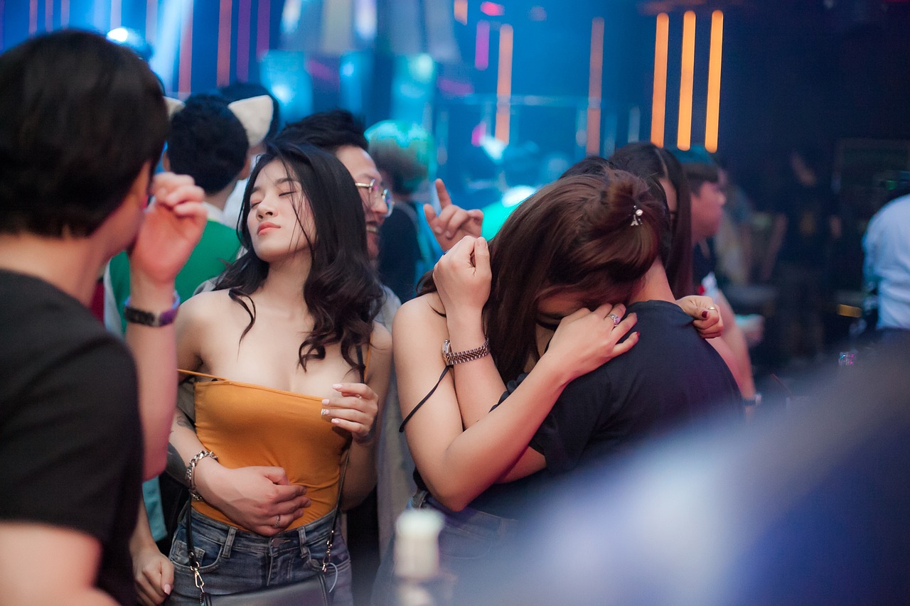 How to Organize a Student Party: A Comprehensive Guide